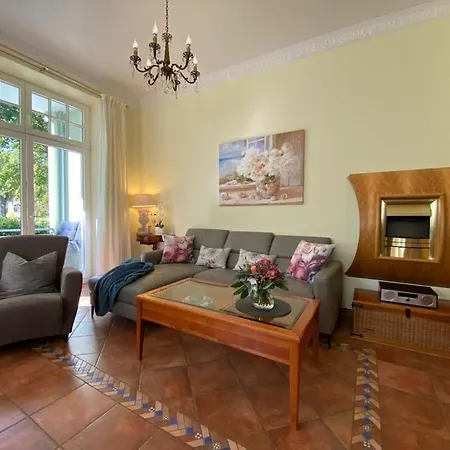 Palais Am Park - App Luxembourg - Corner No 1 * Ostseebad Kühlungsborn